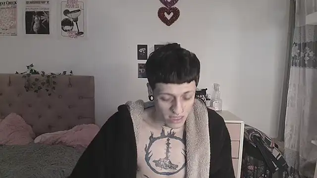 2cyboy  online show from 25, 9, 2025