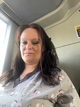 Snapshot of sinfful-secrets@xh chatting on 30, 10, 2025 sinfful-secretsxh online show from 30, 10, 2025