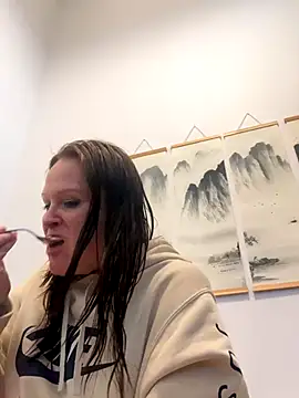 Snapshot of sinfful-secrets@xh chatting on 13, 11, 2025 sinfful-secretsxh online show from 13, 11, 2025