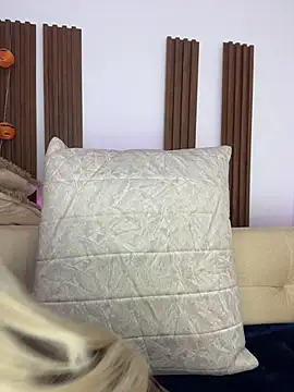 Mya lorenz online show from 1, 11, 2025