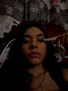 emmii cute online show from 25, 9, 2025