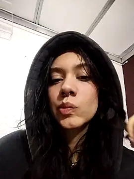 emmii cute online show from 26, 10, 2025