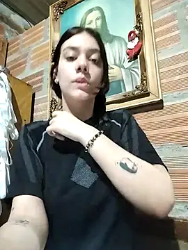 emmii cute online show from 18, 11, 2025