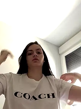 prettylittlefooxy online show from 7, 11, 2025