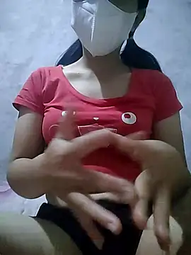 Lilyy-y online show from 3, 10, 2025