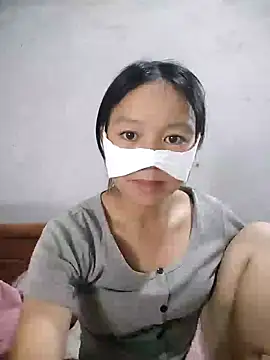 Lilyy-y online show from 9, 11, 2025