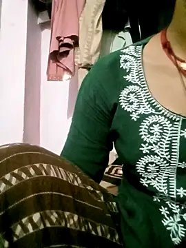 Hot-yuo84 online show from 3, 10, 2025