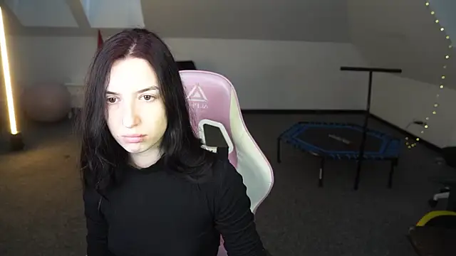  Lili 054 online show from 17, 10, 2025