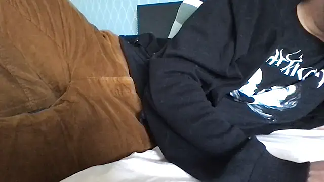 Snapshot of TomieSoichi chatting on 27, 9, 2025 TomieSoichi online show from 27, 9, 2025