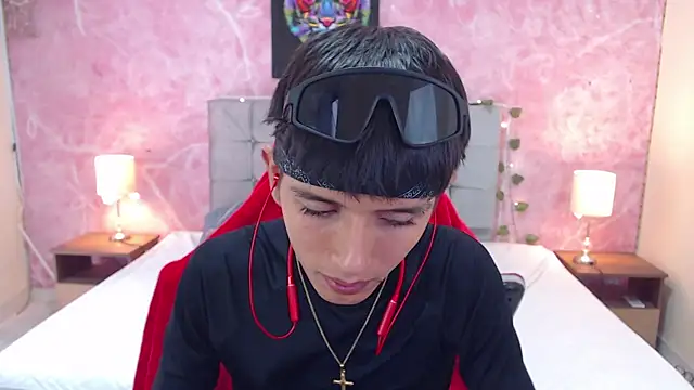 MAXIMILIANO  HOT online show from 16, 9, 2025