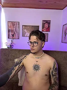  tylerr  online show from 14, 9, 2025