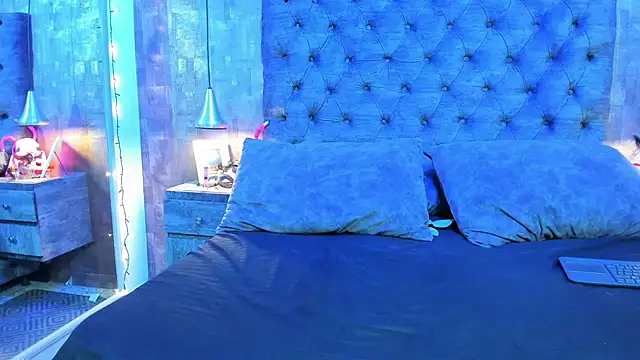 Snapshot of yiyisandoval chatting on 20, 11, 2025 yiyisandoval online show from 20, 11, 2025