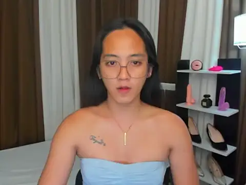 URHottestAngel online show from 3, 11, 2025