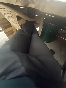 Snapshot of blackyporiki chatting on 4, 10, 2025 blackyporiki online show from 4, 10, 2025