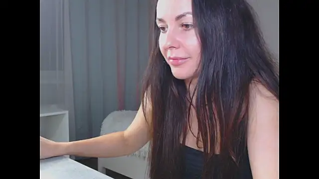 ameliamersi online show from 18, 9, 2025