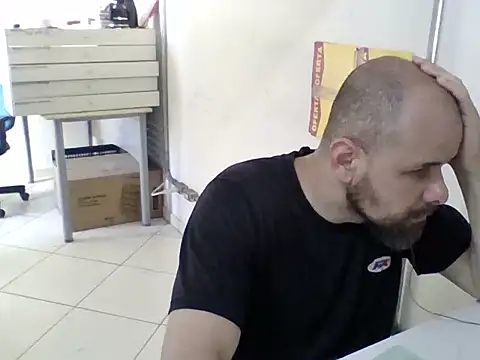 Henrilimajunior02 online show from 24, 3, 2026