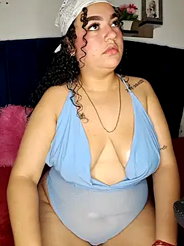 Snapshot of jesie_18x chatting on 17, 12, 2025 jesie 18x online show from 17, 12, 2025