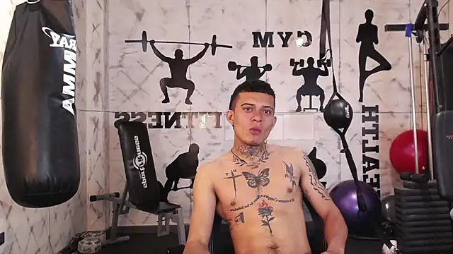 MrJustin  online show from 10, 9, 2025