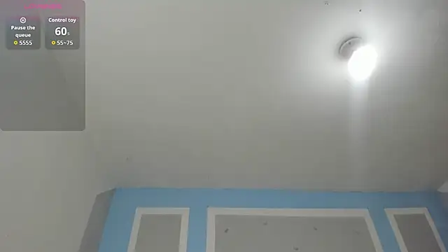 iamCharlotte19 online show from 11, 11, 2025