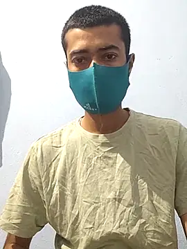 Snapshot of GirlsCrush_ chatting on 16, 9, 2025 GirlsCrush  online show from 16, 9, 2025