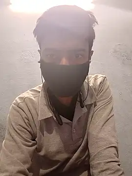 GirlsCrush  online show from 13, 1, 2026