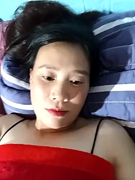 Snapshot of lai_tay chatting on 9, 10, 2025 lai tay online show from 9, 10, 2025