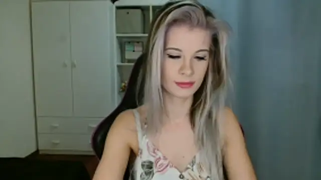 KristineGlow online show from 15, 1, 2026