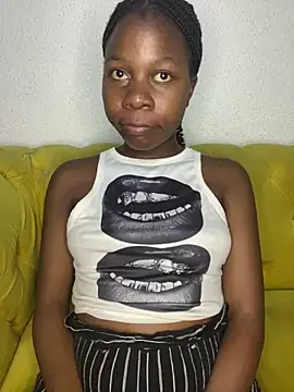 Snapshot of Crazyqueenxxx chatting on 14, 3, 2026 Crazyqueenxxx online show from 14, 3, 2026