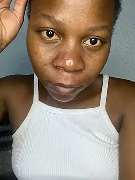 Snapshot of Crazyqueenxxx chatting on 5, 4, 2026 Crazyqueenxxx online show from 5, 4, 2026