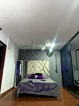 Sophia moons online show from 24, 10, 2025