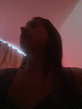 Snapshot of BrunnetAri_ chatting on 17, 3, 2026 BrunnetAri online show from 17, 3, 2026