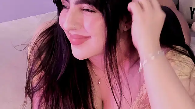 Camila Matinez  online show from 7, 1, 2026