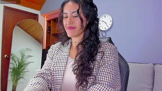 MeridaFox  online show from 25, 9, 2025