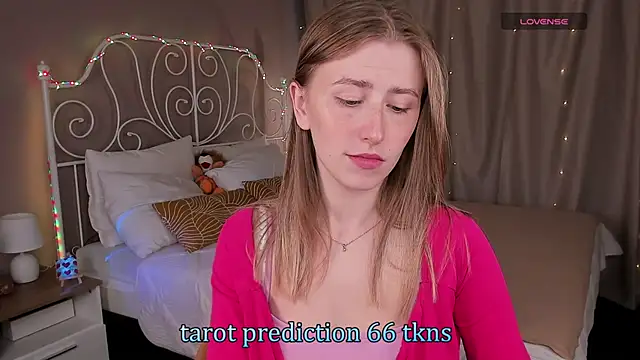 VesperaCeleste online show from 14, 9, 2025