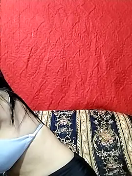 Snapshot of Vyxen__ chatting on 18, 9, 2025 Vyxen online show from 18, 9, 2025