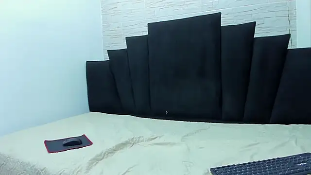 Snapshot of _Noah19 chatting on 4, 11, 2025 Noah19 online show from 4, 11, 2025