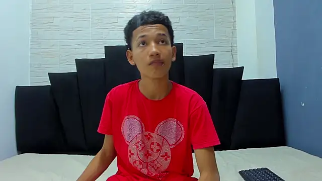 Snapshot of _Noah19 chatting on 5, 11, 2025 Noah19 online show from 5, 11, 2025