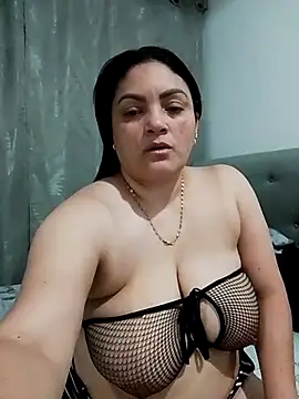 tiffany Johnson1 online show from 29, 9, 2025