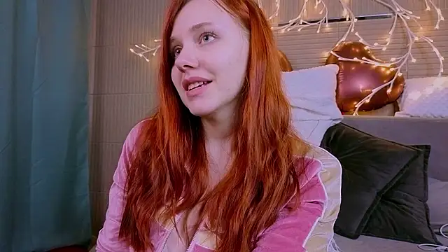 Snapshot of PollyVinice chatting on 1, 3, 2026 PollyVinice online show from 1, 3, 2026