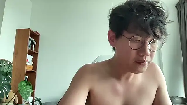 Snapshot of Passionatetwink2 chatting on 29, 10, 2025 Passionatetwink2 online show from 29, 10, 2025