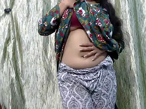SpicyLaila007 online show from 11, 9, 2025