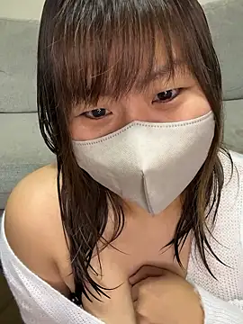 xxx yuna xxx online show from 8, 11, 2025