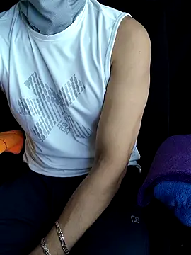 chocolate alone online show from 15, 10, 2025