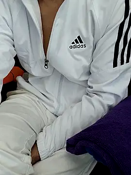 chocolate alone online show from 24, 10, 2025