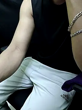 chocolate alone online show from 11, 11, 2025