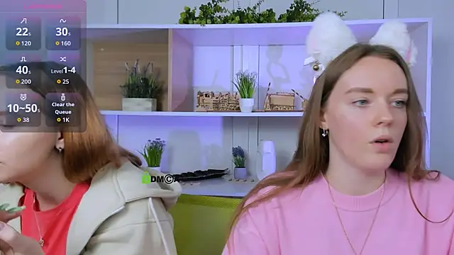 Snapshot of mila_glow1 chatting on 10, 10, 2025 mila glow1 online show from 10, 10, 2025