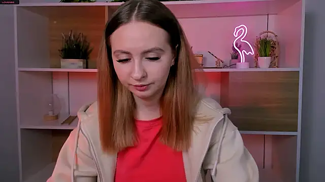 Snapshot of mila_glow1 chatting on 21, 10, 2025 mila glow1 online show from 21, 10, 2025