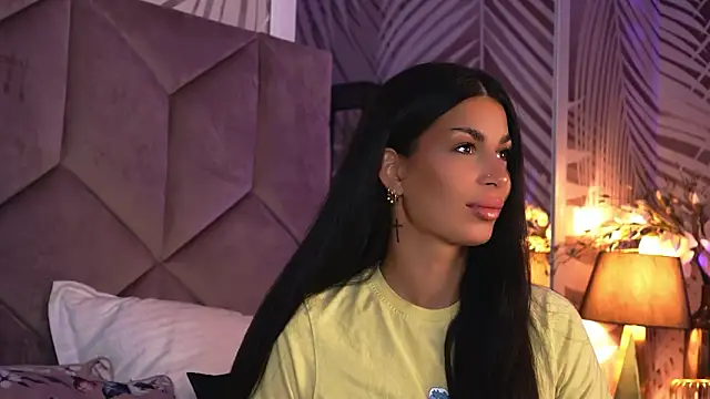 Snapshot of EvaRhea chatting on 5, 3, 2026 EvaRhea online show from 5, 3, 2026