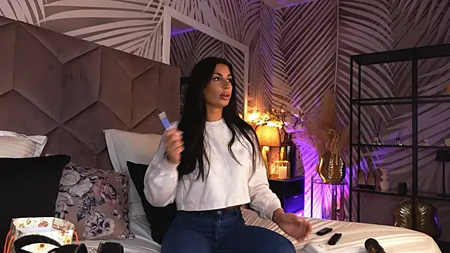 Snapshot of EvaRhea chatting on 6, 3, 2026 EvaRhea online show from 6, 3, 2026