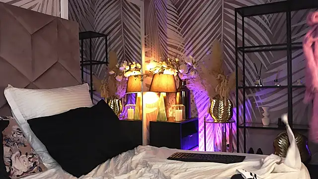 Snapshot of EvaRhea chatting on 12, 3, 2026 EvaRhea online show from 12, 3, 2026